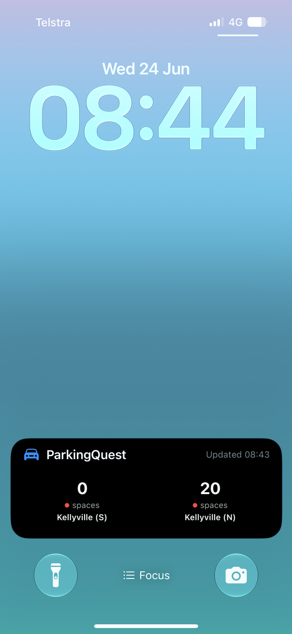 ParkingQuest Live Activity on the iPhone Lock Screen